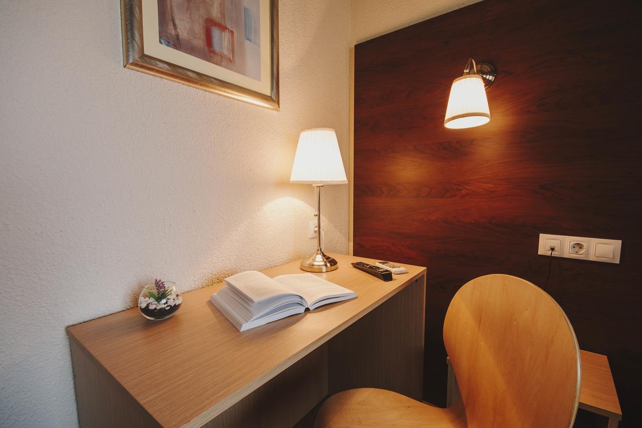 Hotel Embajador
