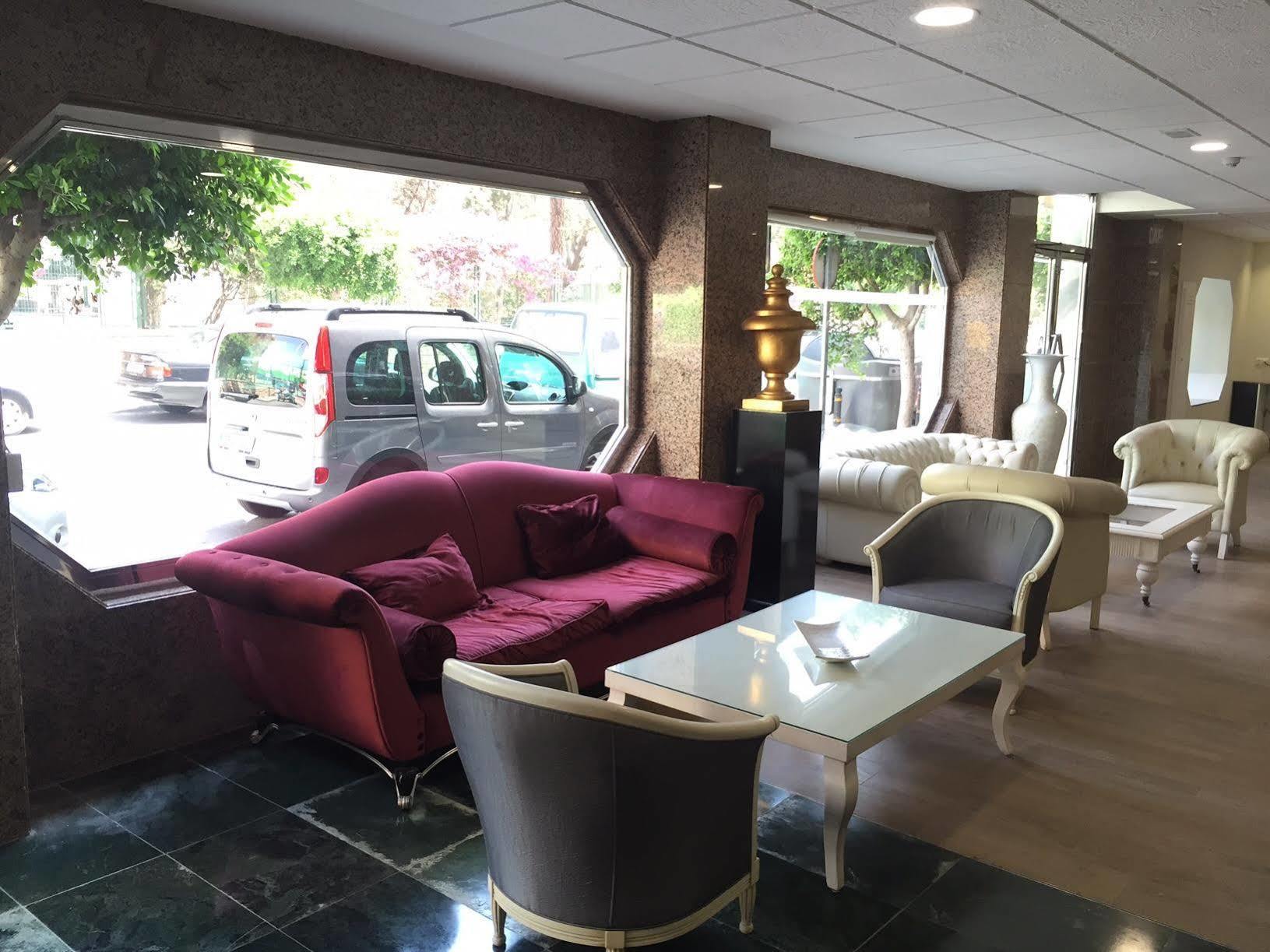 Embajador 2* Almería